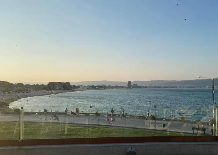 Paradiso B 209 Private Sea View アパート